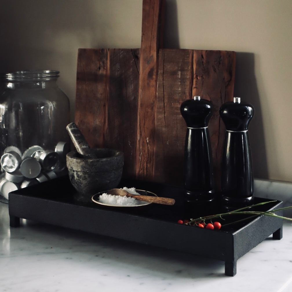 Brett fat Hanna I am Interiør