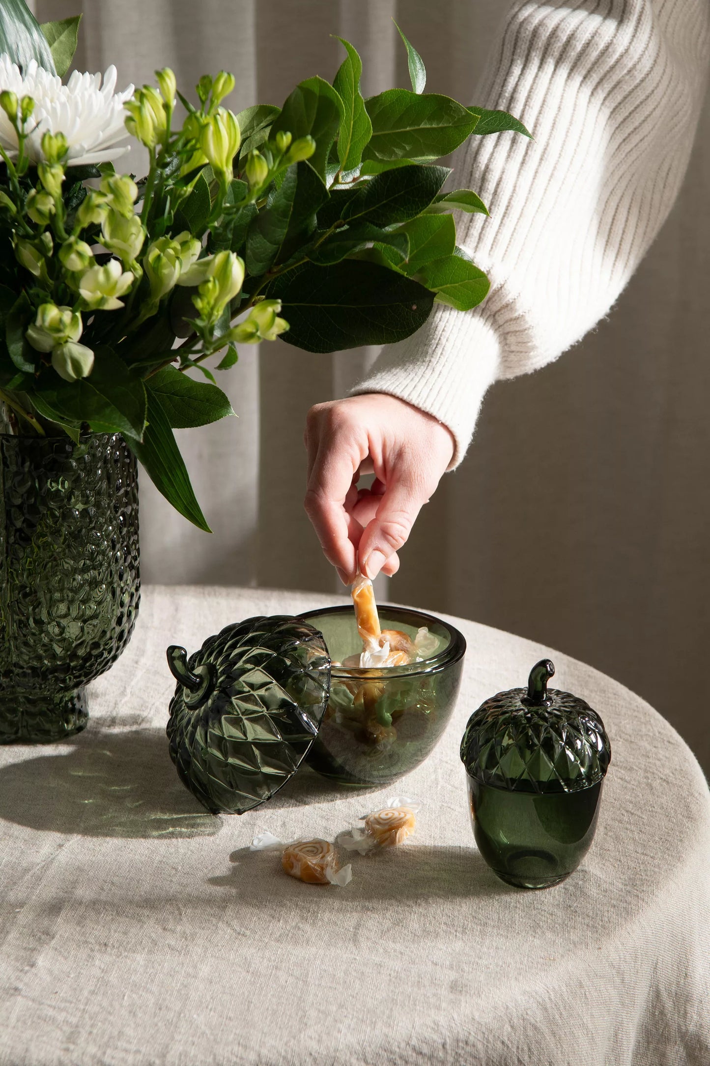 Krukke nøtt grønn stor Alot Design