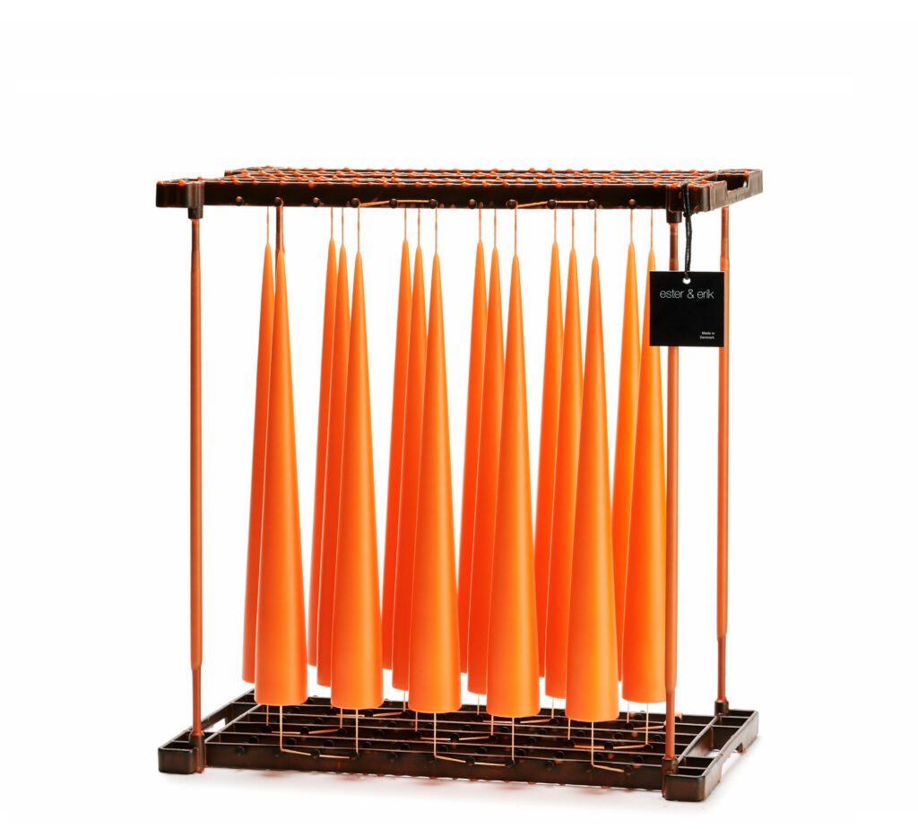 Kjelgelys 37 cm oransje Ester og Erik selges kun med henting