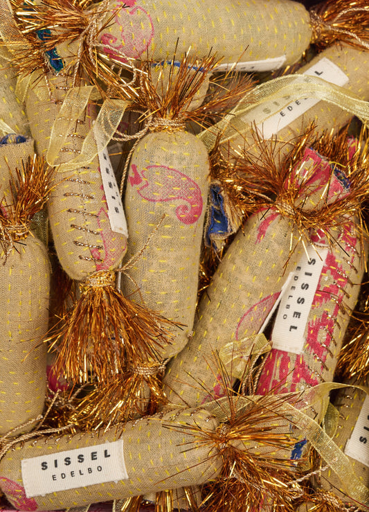 Toffee no 02 Vintage Kantha Lady Spot Sissel Edelbo