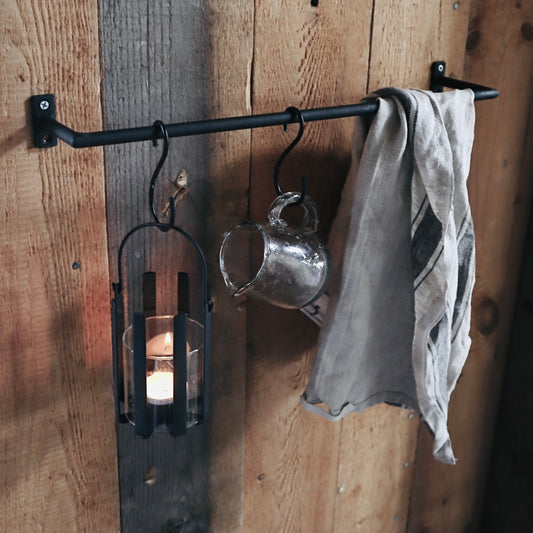 Stang metall sort  Signe I am interiør