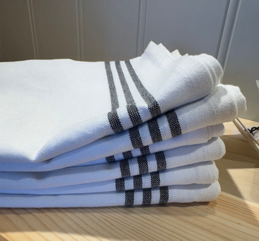 Kjøkkenhåndkle hvitt sorte striper Bruka Design
