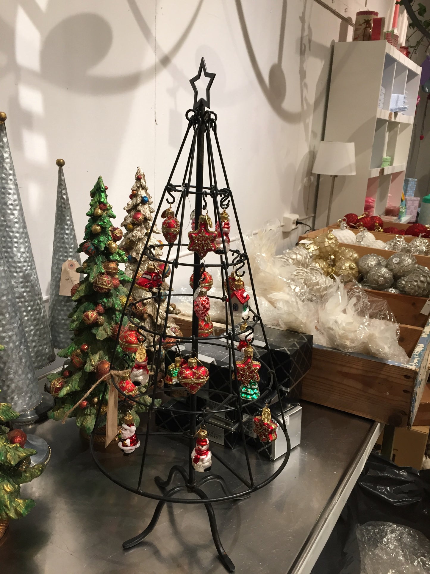 Juletre sort 1 igjen Ib Laursen