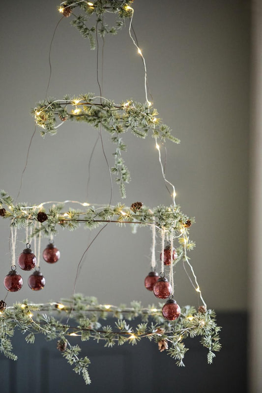 Hengestaiv til pynt Ib Laursen